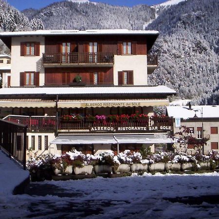 Albergo Ristorante Sole Mezzoldo Экстерьер фото